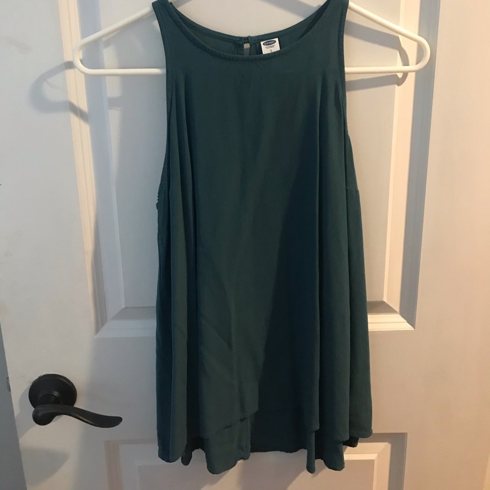 Old Navy top